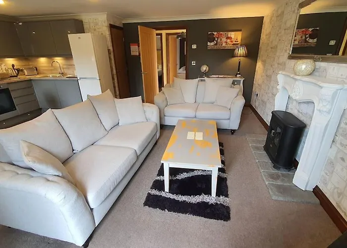 Harvest 8 Lodge - Yellowtop Country Park - Hot Tub - Yorkshire