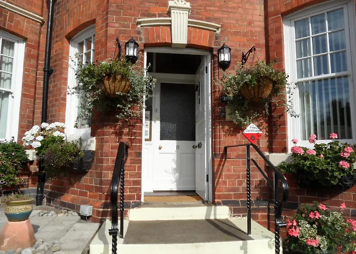 Glenora Guest House
